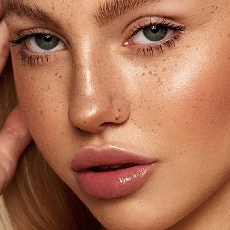 Gloss Repulpant aux Phéromones - Image 5